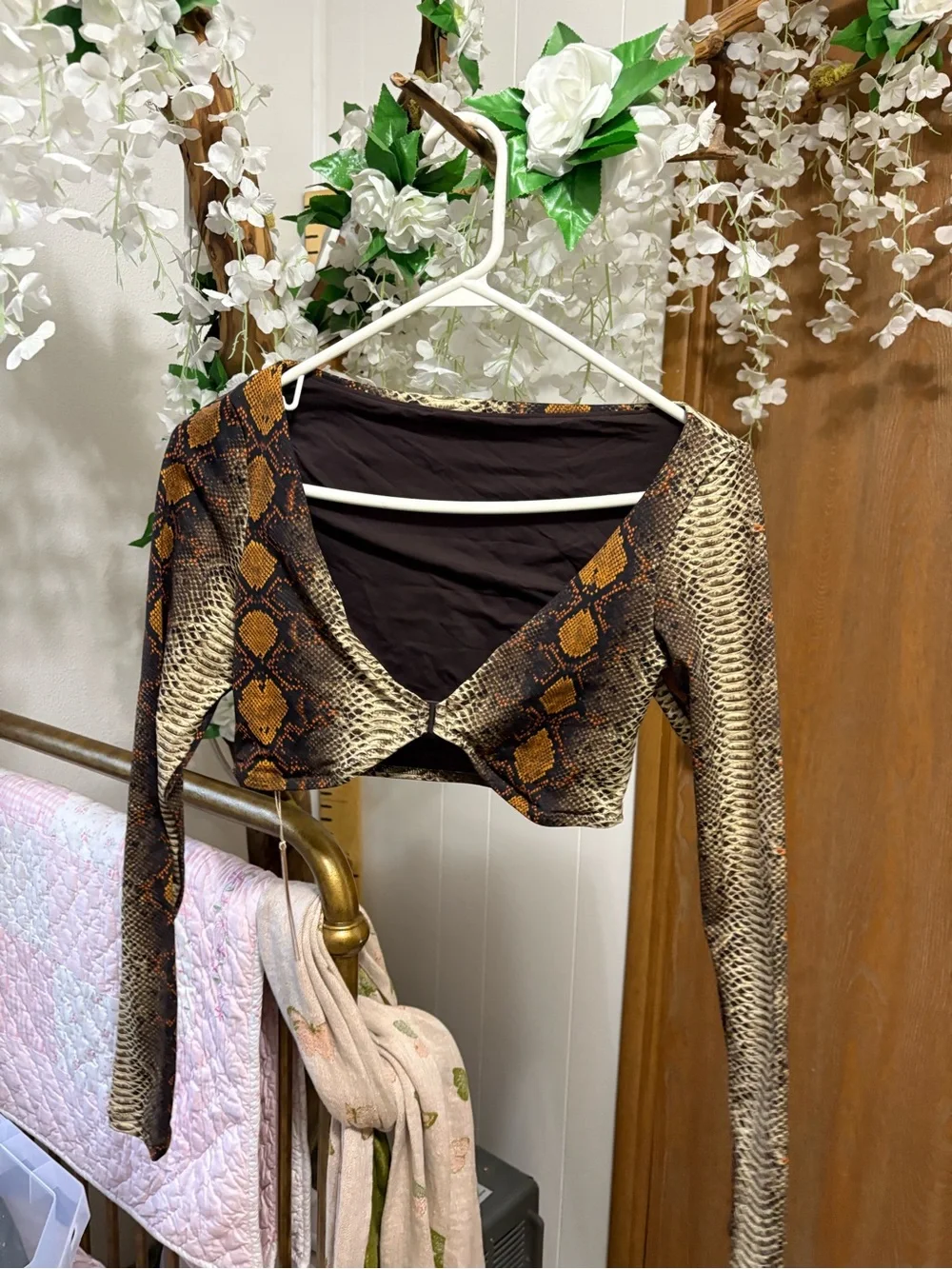 SKIMS Snake-Print Cropped Bikini Long Sleeve SET 🐍